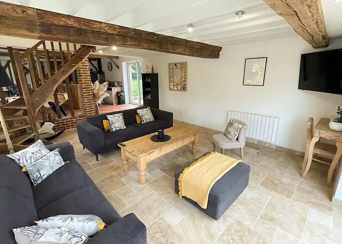 Holiday home Moulin De Chenappe Neuilly-le-Bisson